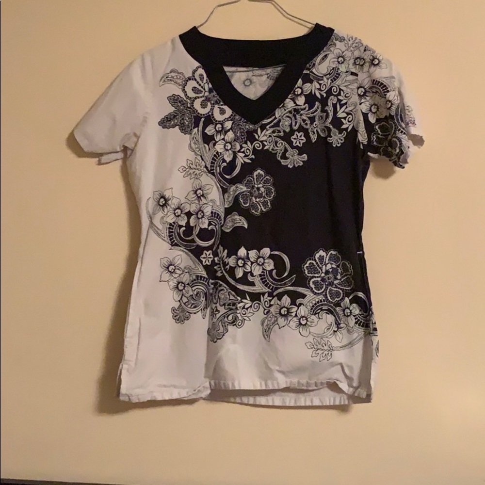 Black and white floral scrub top